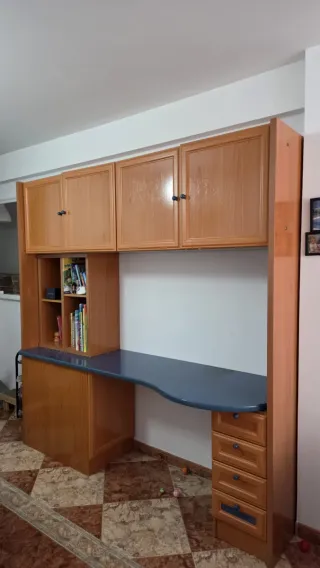 Mueble juvenil o salón madera y azul