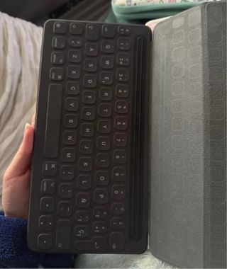 iPad con Apple Pencil original + teclado original