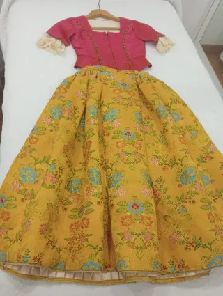 Traje Alicantina Siglo XVIII Niña