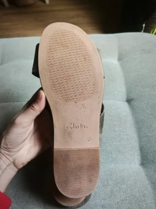 Sandalias Clarks Cuero Gamuza