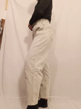 Pantaloni vita alta elasticizzati beige