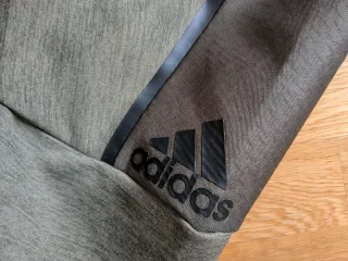 Chaqueta Adidas Z.N.E. Verde Oliva