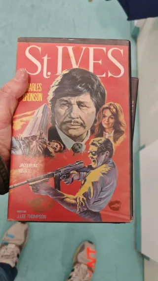 VHS Hombres Salvajes, Bestias Salvajes