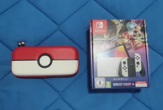 Nintendo Switch (Modello OLED)