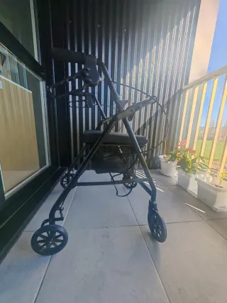 Andador Rollator 4 Ruedas