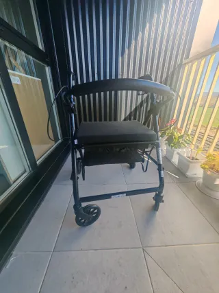 Andador Rollator 4 Ruedas