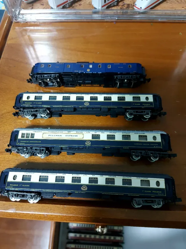 Lote 4 vagones Pullman Express N