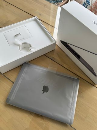 MacBook Pro 13 2019 Plata