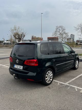 Volkswagen Touran 2012 TDI highline