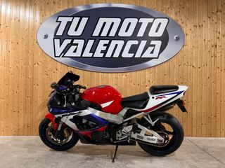 Honda CBR 900 RR