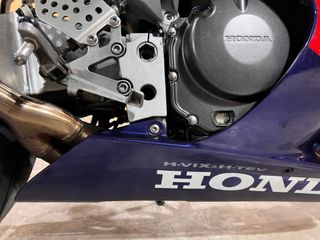 Honda CBR 900 RR