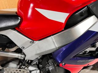 Honda CBR 900 RR