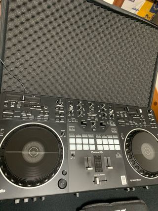 Controlador DJ Pioneer DDJ-REV5