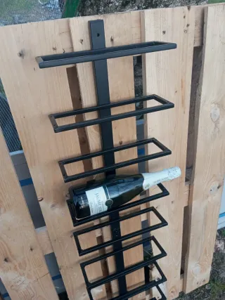 Botellero de pared para 10 botellas