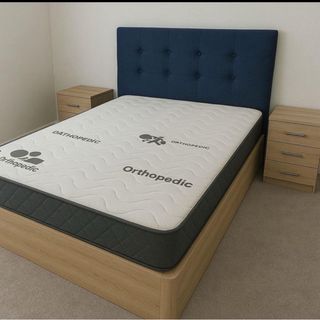 Liquidación canapés y colchones armarios y sofas?