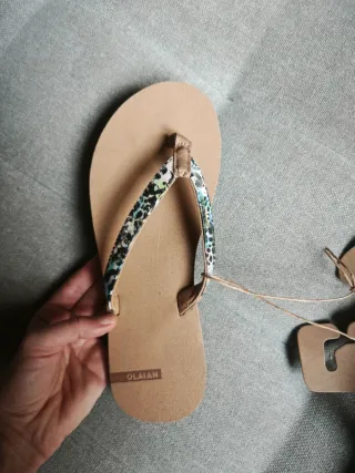 Sandalias Olaian nuevas