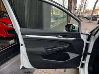 VOLKSWAGEN Golf Style 1.5 TSI