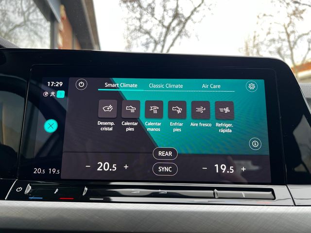 VOLKSWAGEN Golf Style 1.5 TSI