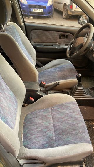 Nissan Primera 1999