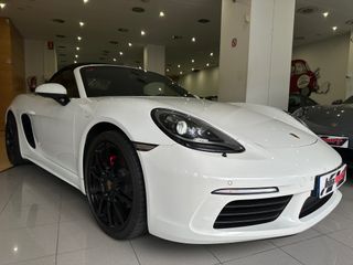 Porsche 718 Boxster 2016