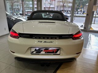 Porsche 718 Boxster 2016