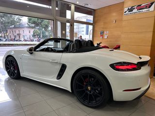 Porsche 718 Boxster 2016