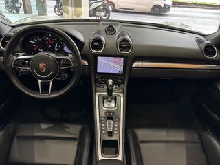 Porsche 718 Boxster 2016