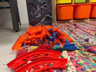 Pistas +Maletín Hot Wheels Track Builder Pistas