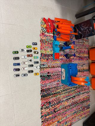 Pistas +Maletín Hot Wheels Track Builder Pistas