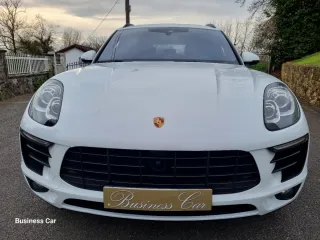 Porsche Macan S