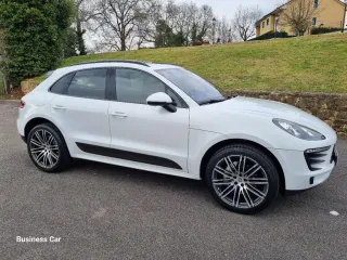 Porsche Macan S