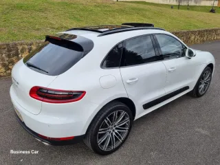 Porsche Macan S