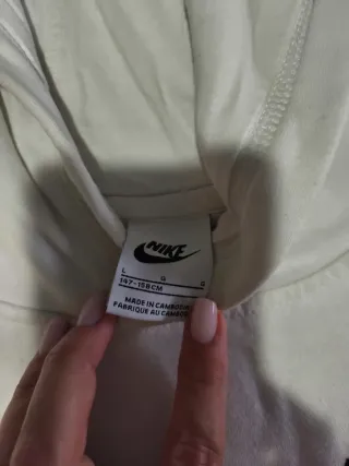 SUDADERA BLANCA NIKE