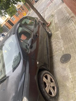 Peugeot 307 1.4 HDI 70CV Diésel 5 puertas 2006