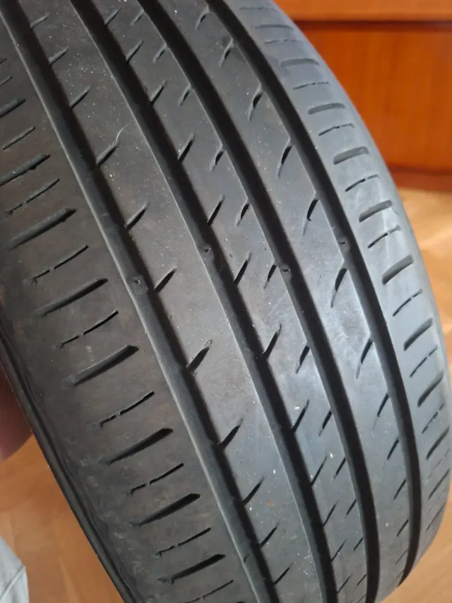 75% 205/55 R16 91V KUMHO ECOWING RUEDA COCHE