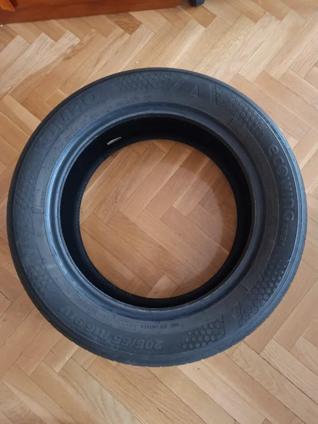 75% 205/55 R16 91V KUMHO ECOWING RUEDA COCHE