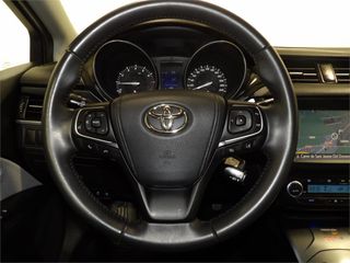 TOYOTA Avensis 1.8 140 EXECUTIVE MultiDrive TS