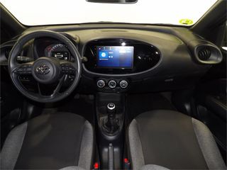 TOYOTA Aygo X Cross 1.0 VVT-I 72CV Play
