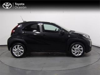 TOYOTA Aygo X Cross 1.0 VVT-I 72CV Play