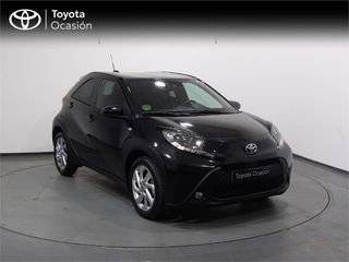 TOYOTA Aygo X Cross 1.0 VVT-I 72CV Play