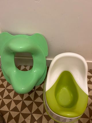 Orinal y reductor WC infantil verde