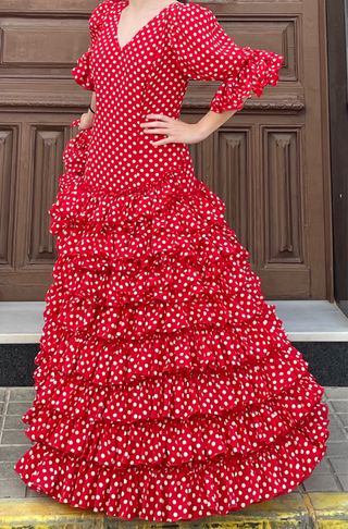 Traje de Flamenca Rojo de Lunares Talla 38/40