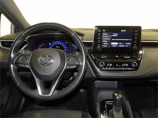 TOYOTA Corolla 1.8 125H STYLE E-CVT