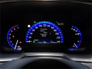 TOYOTA Corolla 1.8 125H STYLE E-CVT