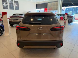 TOYOTA Corolla Cross Style Hybrid 200