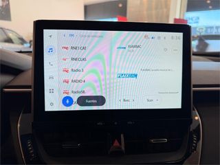 TOYOTA Corolla Cross Style Hybrid 200