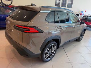 TOYOTA Corolla Cross Style Hybrid 200