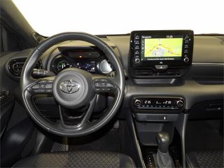 TOYOTA Yaris 1.5 120H Style