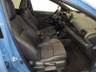 TOYOTA Yaris 1.5 120H Style