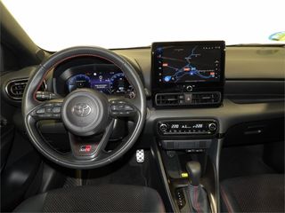 TOYOTA Yaris 1.5 130H GR Sport